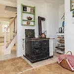 Charming Renovated Nyaraló *