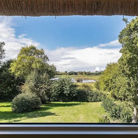 Charming Renovated - By Traum Vakantiehuis